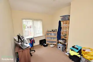 6 Crumlin GardensImage 6