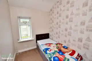 6 Crumlin GardensImage 7
