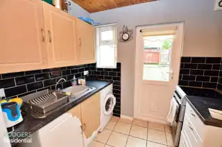 6 Crumlin GardensImage 3