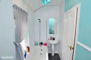 6 Crumlin GardensImage 8