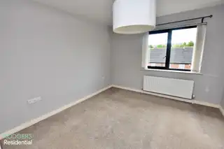 Apt 6, 92 Kinross AvenueImage 7