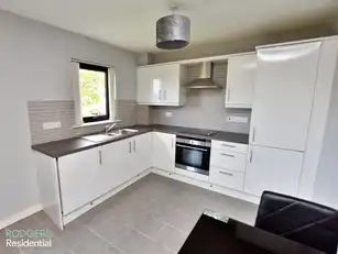 Apt 6, 92 Kinross AvenueImage 6