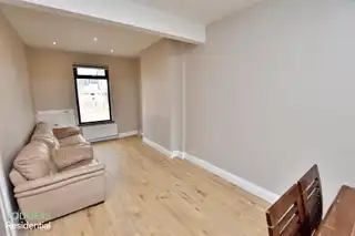 192 Donegall AvenueImage 2
