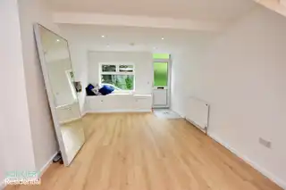 92 Wilgar StreetImage 4
