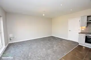 Apt 4, 6 Loughan HallImage 5
