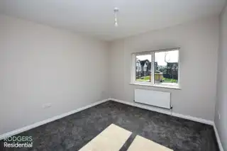 Apt 4, 6 Loughan HallImage 7