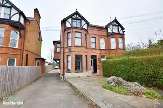 Image 1 for Apt 1, 244 Upper Newtownards Road