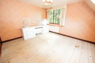 6 College CloseImage 30