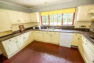 6 College CloseImage 7
