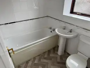 34 ThornleighImage 17