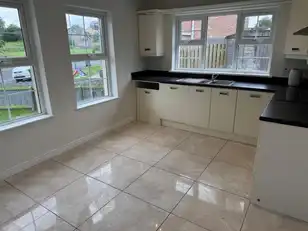 81 Riverglade ManorImage 4