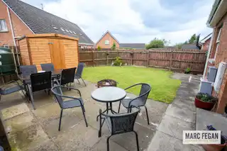 15 Bann CloseImage 41