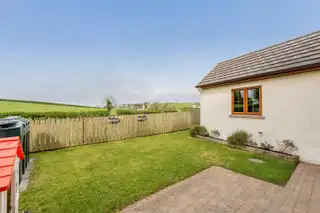 19 Manor LaneImage 16