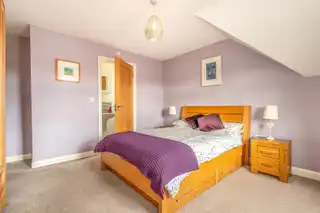 19 Manor LaneImage 10