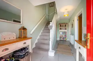 19 Manor LaneImage 2