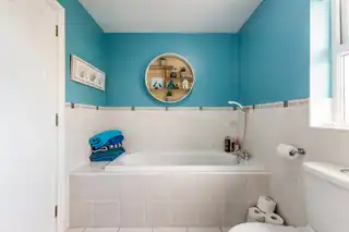 18 Albion CourtImage 9