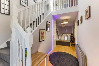 12 Church Hill ParkImage 2