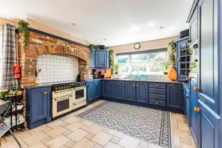 12 Church Hill ParkImage 7