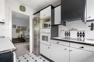 4 Regent CourtImage 7
