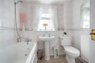 14 Longstone CloseImage 10