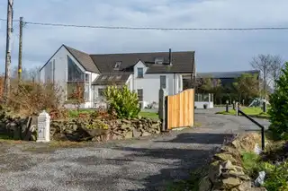 96 Lisbane RoadImage 17