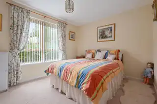25 Woodrow GardensImage 7