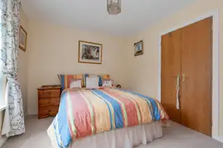 25 Woodrow GardensImage 8