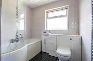38 Moyra DriveImage 11