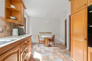 7 The HamptonsImage 7