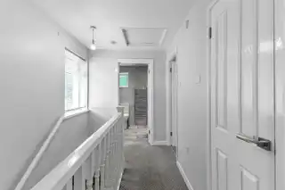 10 Woodside GardensImage 7