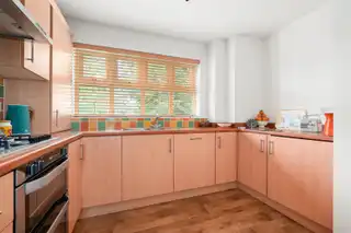 68A Woodrow GardensImage 6