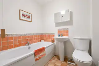 68A Woodrow GardensImage 8