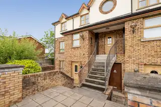 68A Woodrow GardensImage 2