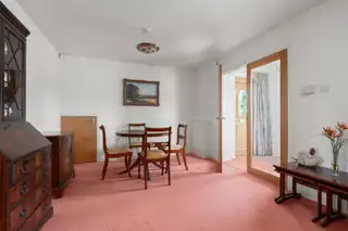 68A Woodrow GardensImage 5