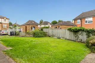 15 Woodrow GardensImage 11