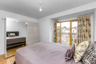 15 Woodrow GardensImage 6