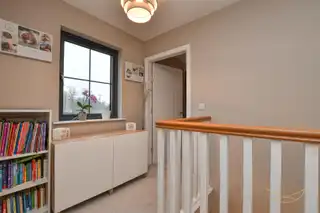 8 Hansons Hall LaneImage 31