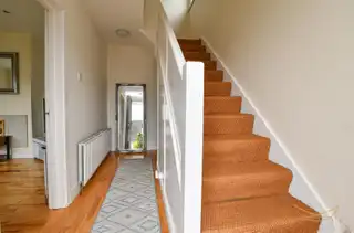4 Fairview ParadeImage 8