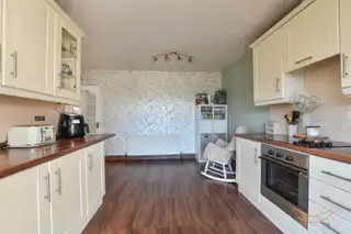 4 Grange Valley GroveImage 17