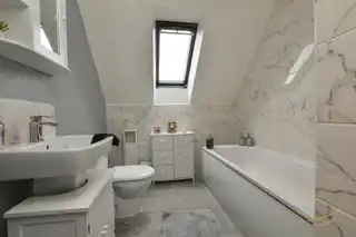 62 Sherwood AvenueImage 25