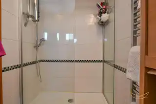 12 Burnet CloseImage 31