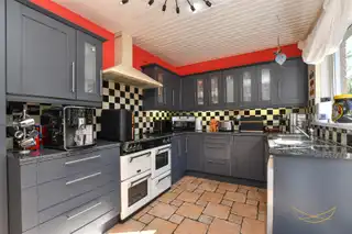 12 Burnet CloseImage 15