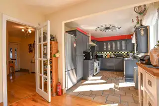 12 Burnet CloseImage 13