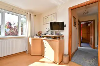 12 Burnet CloseImage 25