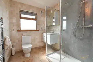 2 Collinview DriveImage 25