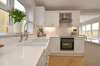 6 Rushfield DriveImage 9