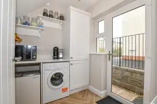 6 Rushfield DriveImage 13