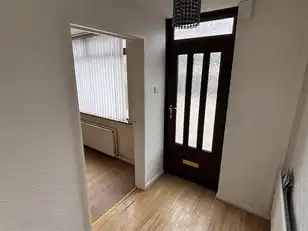 8 Lacken GardensImage 5