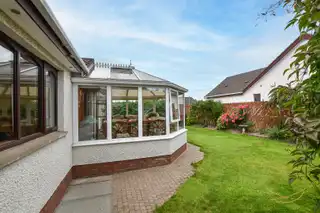 18 Highgrove DriveImage 37