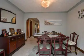 18 Highgrove DriveImage 14